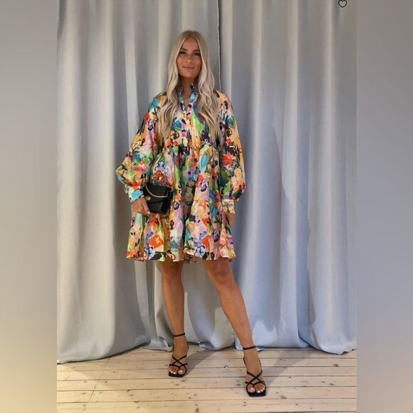 Stine Goya Jasmine Dress in Abstract Floral, Size Medium - Picture 2 of 5